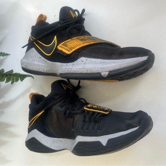 Nike Paul George PG1 Black Gold Mens Sz 10.5 Basketball Shoes 878627-006 Great! main image 6